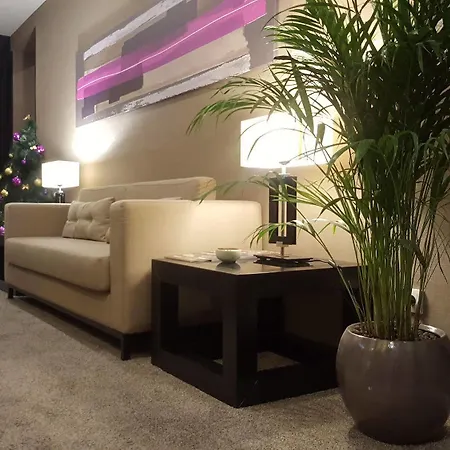Гостьовий будинок Dominic Smart & Luxury - Republic Square 4*