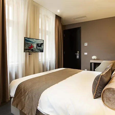 Dominic Smart & Luxury - Republic Square Гостьовий будинок 4*